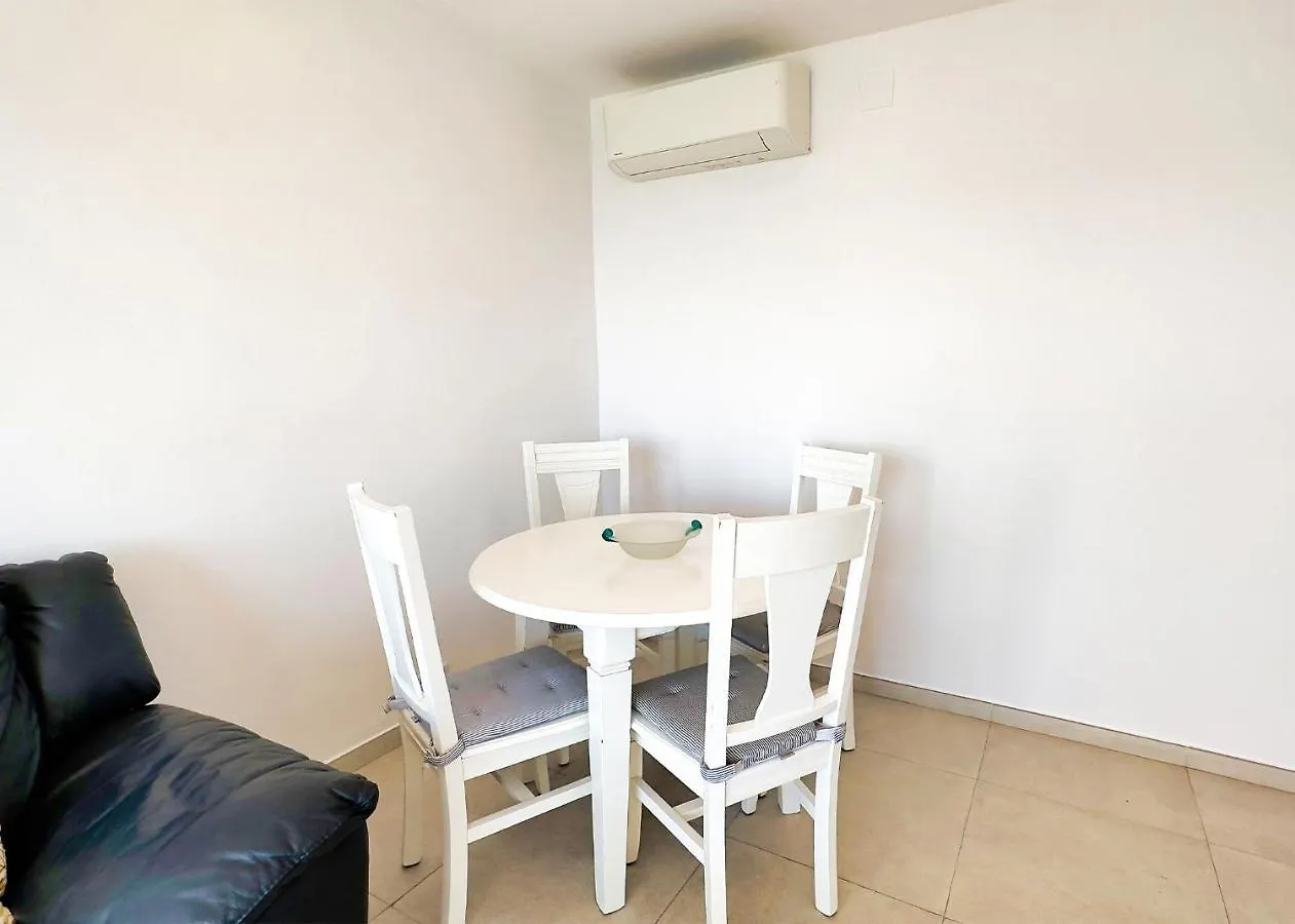 Diana 905. Superb South-Facing One-Bedroom Apartment With Amazing Sea Views. Марбелья