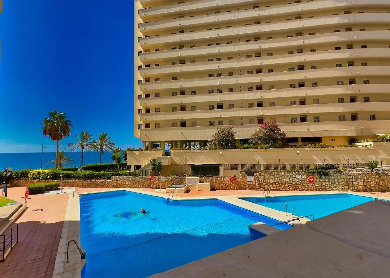 Diana 905. Superb South-Facing One-Bedroom Apartment With Amazing Sea Views. Марбелья 0*,