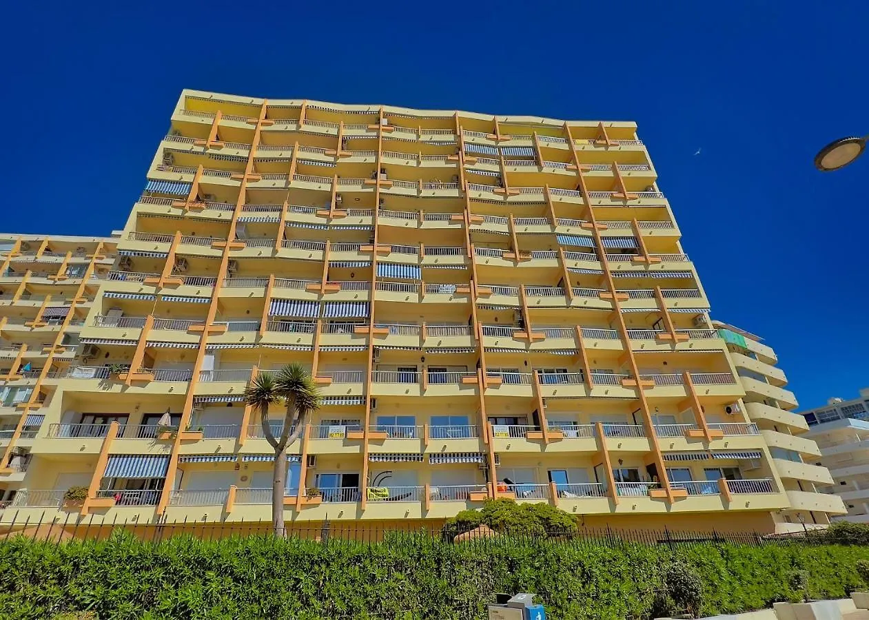 Diana 905. Superb South-Facing One-Bedroom Apartment With Amazing Sea Views. Марбелья