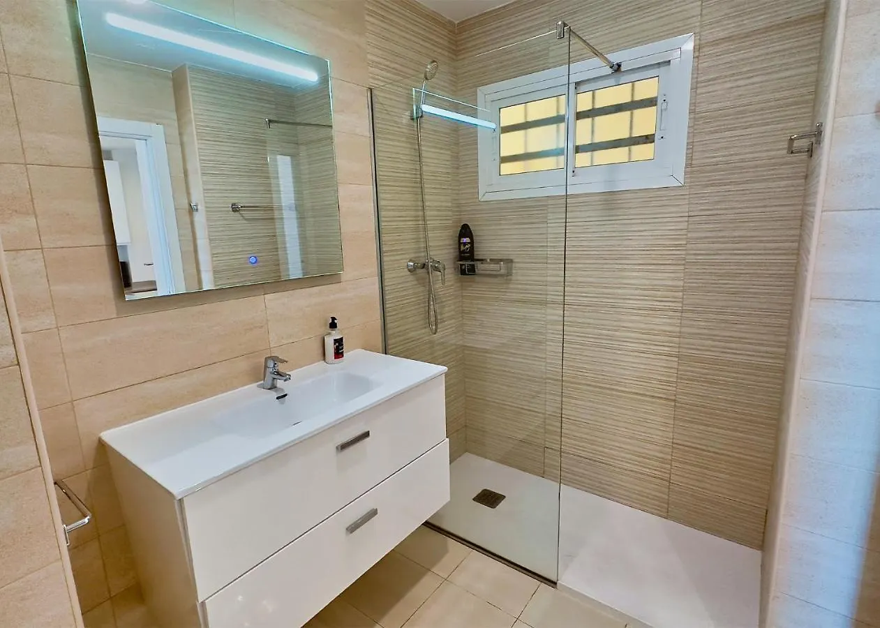 Diana 905. Superb South-Facing One-Bedroom Apartment With Amazing Sea Views. Марбелья